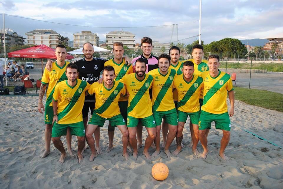 Liguria Beach Soccer 2016 – Marsiglia a forza 10, sorpresa Cani Sciolti !