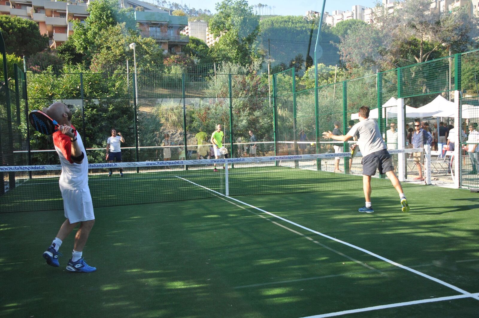 Allo Sporting Club Pegli 2 c’è una grande novità: è arrivato il PADDLE