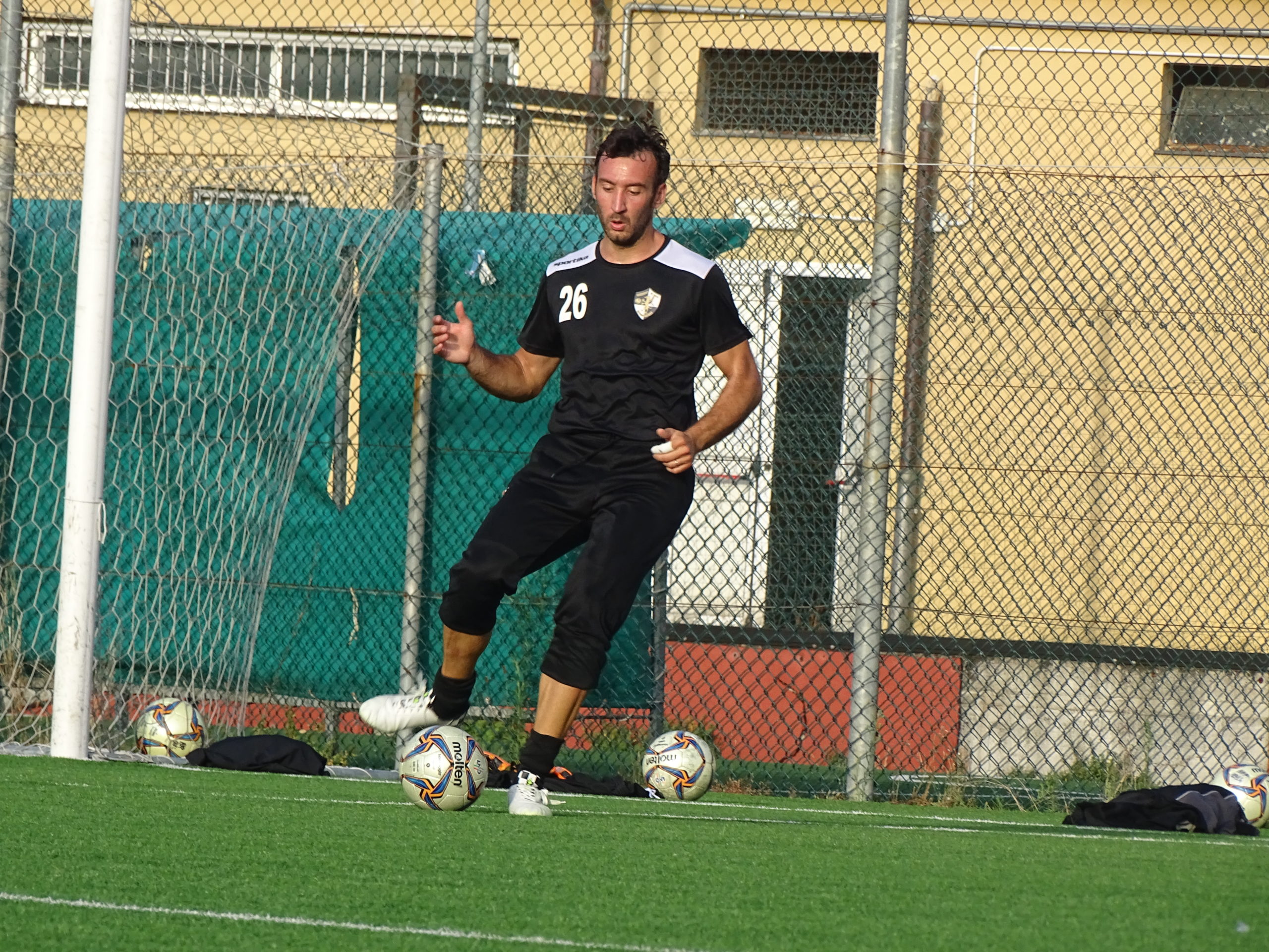 CALCIOMERCATO, il Rapallo Rivarolese saluta Basso